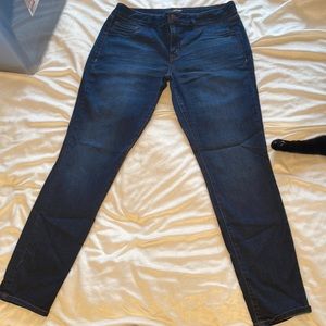 Refuge Distressed Skinny Jeans Size 10